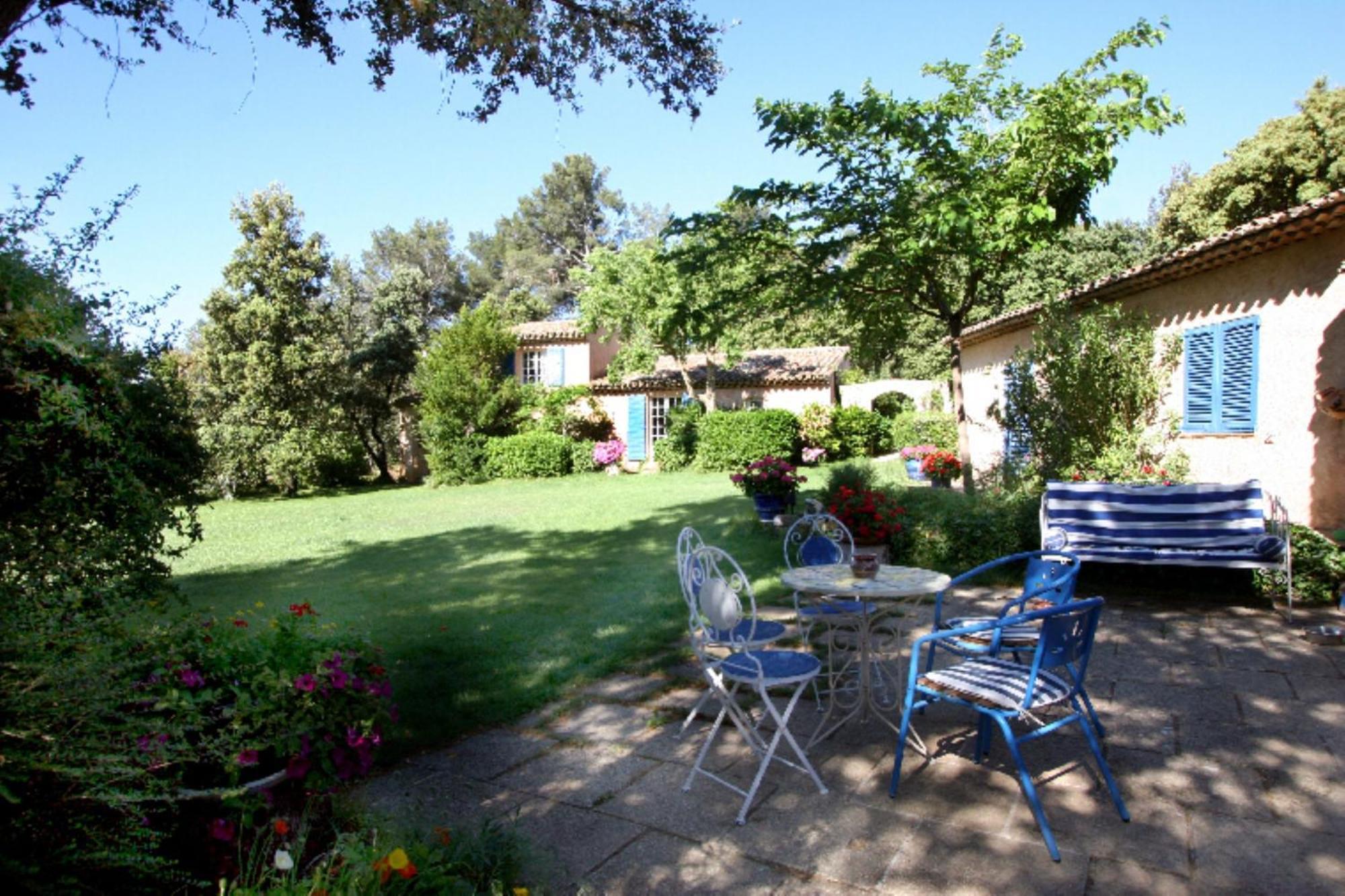 La Ferme Panzió Saint-Marc-Jaumegarde Kültér fotó